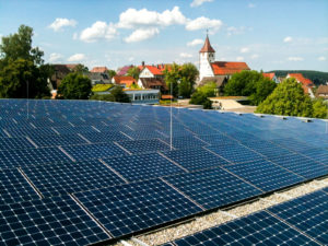 Photovoltaik Solaranlage – Die Bürgerbeteiligungsanlage Sporthalle in Dornhan erzeugt Solarstrom