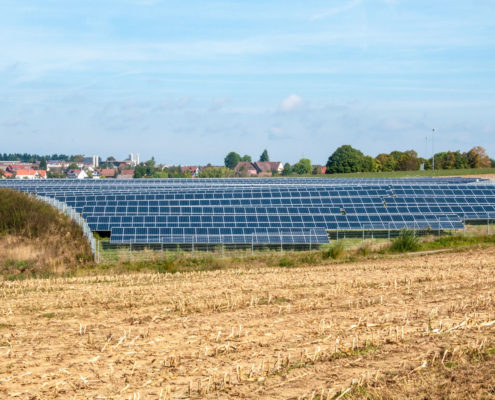 Photovoltaik Solaranlage – Bürgerbeteiligungsanlage Erddeponie in Peterzell erzeugt Solarstrom